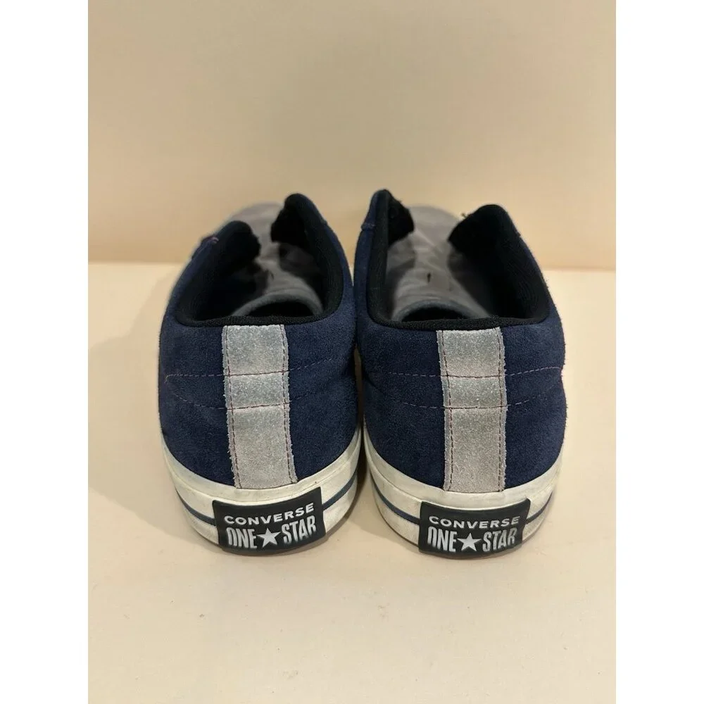 Converse One Star Size Men’s 9,‎ Women’s 11 (missing Laces)